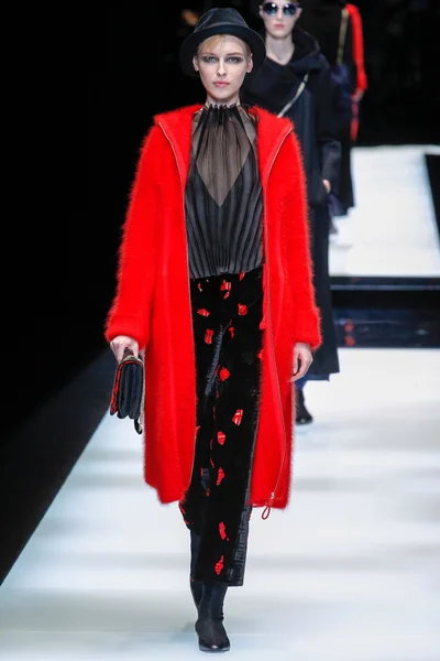 Look 23